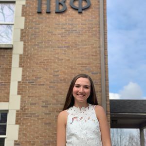 Meet your Posher, Maria